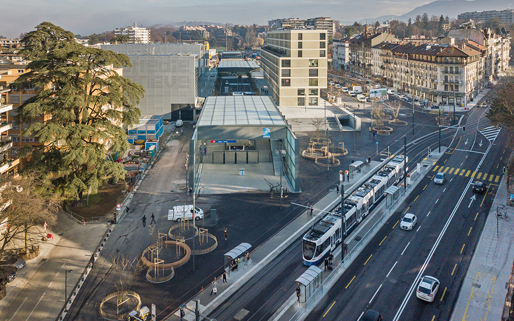 Neue Haltestelle des Léman Express in Genève / Eaux-Vives