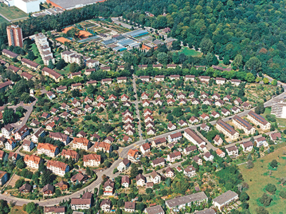 In der Stadt Schaffhausen wurden Anreizstrategien zur Aufwertung von in privatem Besitz stehenden Immobilien eruiert.<br />