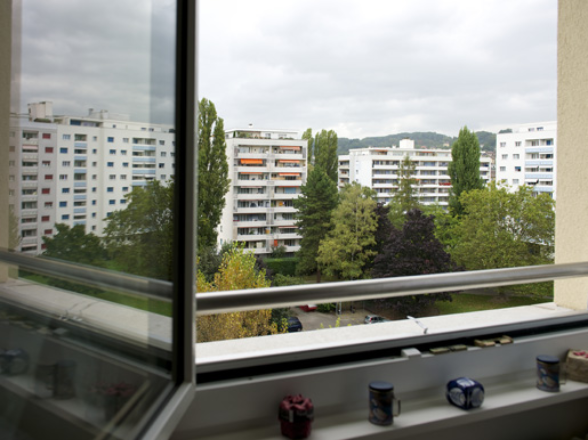 Aussicht auf Wohngebäude des Quartiers Florissant, Foto: Fabian Biasio.