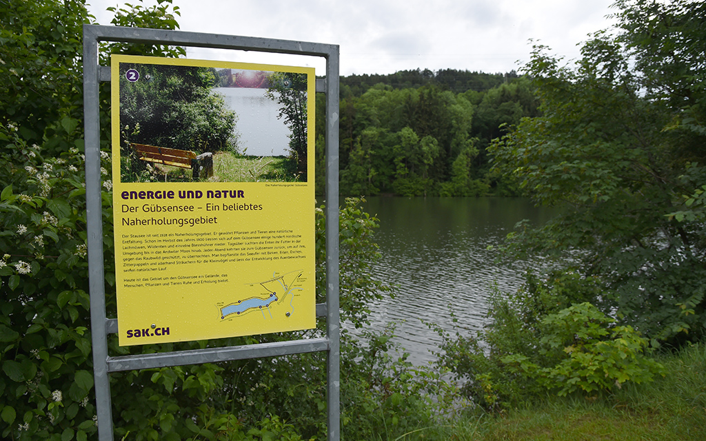 Jusqu’à présent, les promeneurs fréquentaient d’autres lieux ; le lac de Gübsen était situé trop à l’écart.